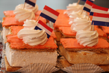 Orange tompouce pastry for Dutch King´s Day - 766673723