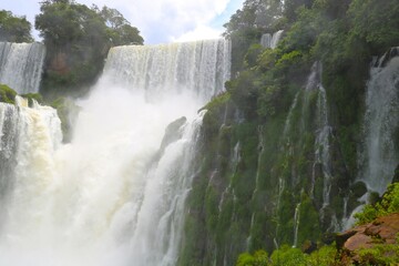 イグアスの滝周辺　アルゼンチン　ブラジル