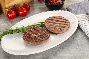 Grilled two beef burger cutlet
