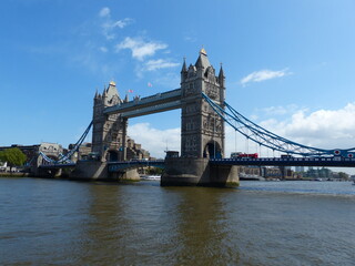 Tower bridge Pont Tamise Londres