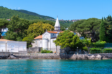 Croatia, Istria, Opatija, abbey church Crkva sv. Jakov (St James) in the park of the same name and Franz Joseph promenade