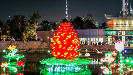 Dubai Glow Garden timelapse with illuminated trees and sculptures