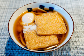 美味しいきつねうどん