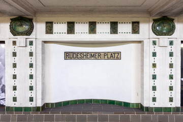 subway station signage rüdesheimer Platz - Ruedesheim square - at the underground in Berlin - 767088910