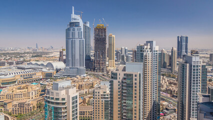 Fototapeta na wymiar Dubai downtown at sunny day timelapse