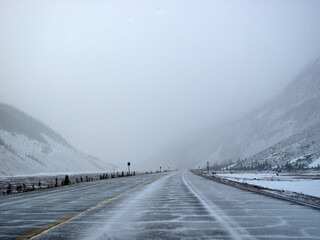 Obraz premium Highway 1 - Columbia icefield parkway - Yoho National Park - Canada