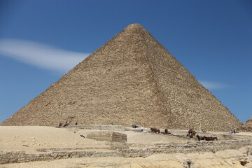 PIRAMIDES DE GUIZA