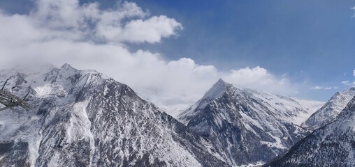Obraz premium mountains in the snow
