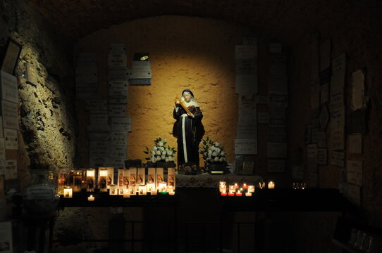 Sainte Rita, Sainte patronne des causes d&eacute;sesp&eacute;r&eacute;es, des couples et des maladies