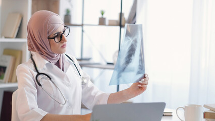 Radiology professional doctor woman lungs x-ray
