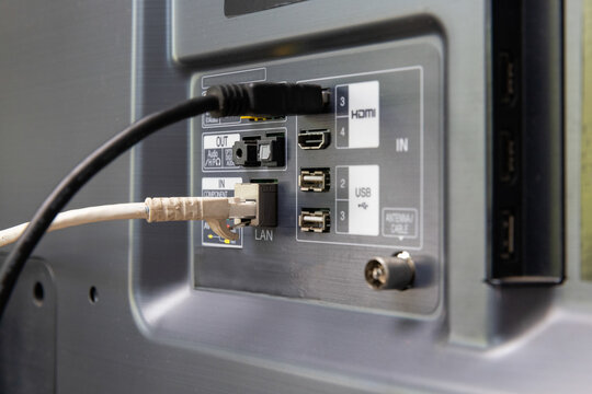 Smart TV Audio Input and Output Connections (Optical).