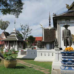 Wat Chedi Luang, (วัดเจดีย์หลวง), large temple complex with many...