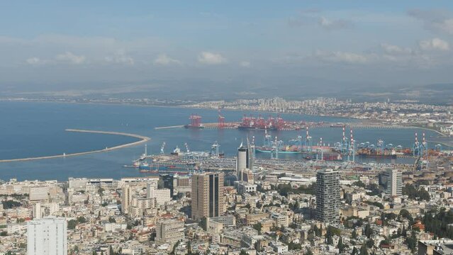 The cityscape of Haifa, Israel, time lapse
