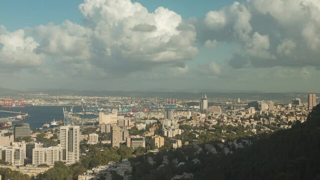 The cityscape of Haifa, Israel, time lapse
