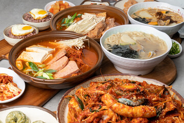 Korean food, seafood, agu, jjim, whole ribs, soup, kimchi, spam, dumplings, meat, clams, kalguksu, sea urchin eggs, side dishes, traditions