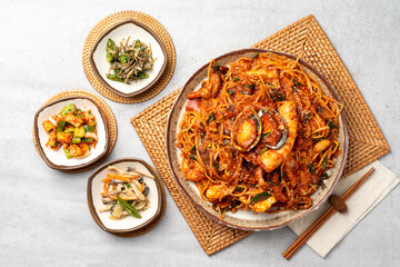 Korean food, seafood, agu, jjim, whole ribs, soup, kimchi, spam, dumplings, meat, clams, kalguksu, sea urchin eggs, side dishes, traditions