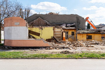 Demolition of houses. Ruined one-story private house.