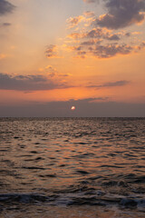 夕暮れ時の海
