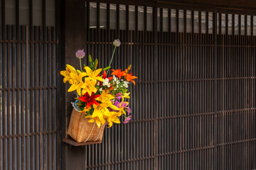 背負子の花飾り