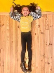 Enfant &agrave; l'envers