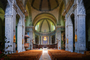 Nave of the Collegiate Church of Our Lady and Saint Nicholas of BrianÃ§on in the fortified old town built by Vauban in the French Alps - obrazy, fototapety, plakaty