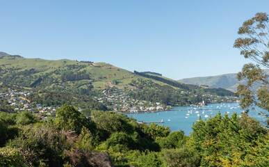 Fototapeta na wymiar The picturesque town of Akaroa on the scenic Banks Peninsula, southeast of Christchurch, New Zealand.