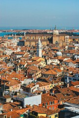 Fototapeta na wymiar Cityscape Venice surrounded by buildings