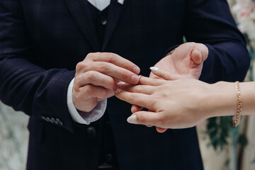 bride and groom hands