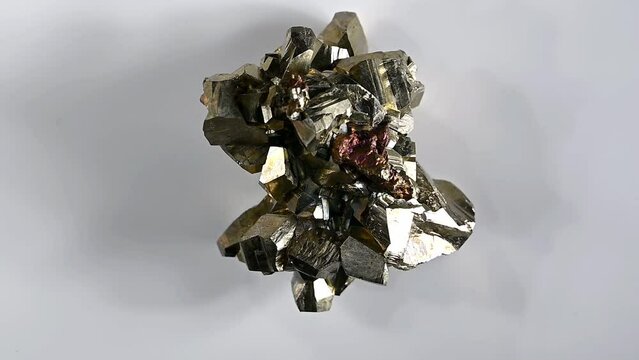 Iron Pyrite (fool's gold) cubic crystals rotating 
