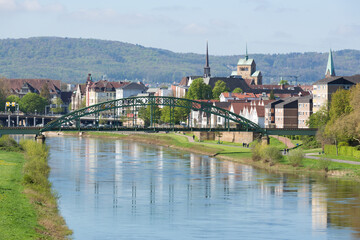 Fluss Weser in Minden als Panorama, NRW, Deutschland - 768075797