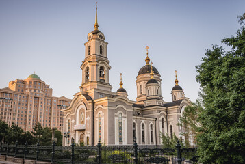 Fototapeta na wymiar Cathedral of the Savior Transfiguration in Donetsk during Russo-Ukrainian War in Donbas region, Ukraine
