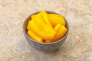 Canned Jackgruit in the bowl