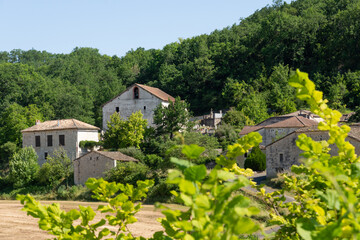 Fototapeta na wymiar Village de Valprionde, Quercy, Lot