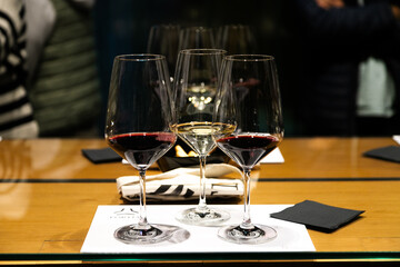 vino, beber, alcohol, rojo, restaurante, copa, bebida, tinto, cena, celebraciones, liquida, cristal, elegancia, bar, blanco, varietal