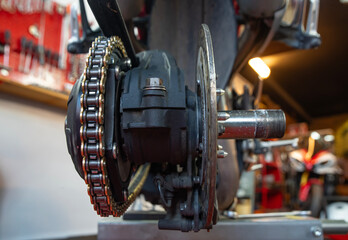Motorcycle brake and  system, disc. caliper rim and chassis, repair time at workshop