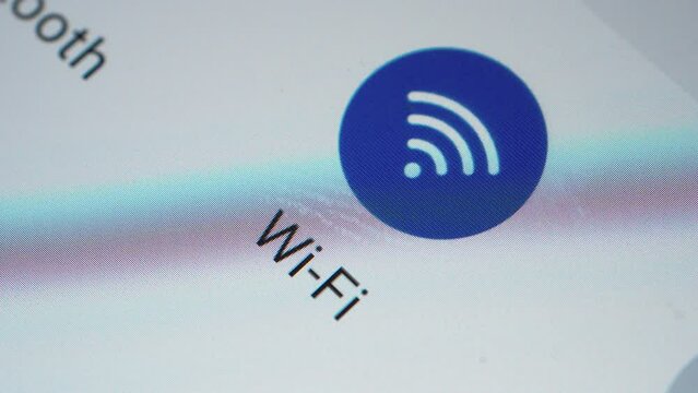 Toggling the wifi icon on a smartphone display 
