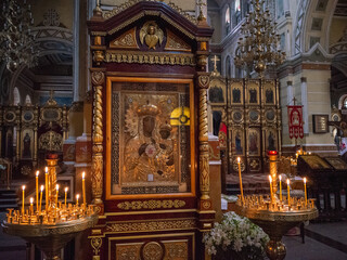 Obraz premium icons inside the ukrainian orthodox church in kharkiv city