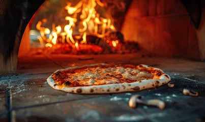 Keuken spatwand met foto A pizza is baking in a wood oven © piai