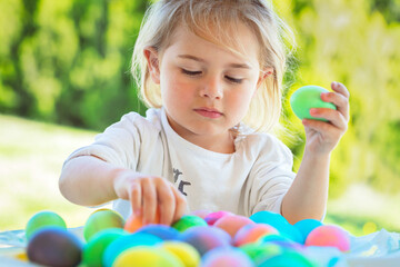 Happy Baby Coloring Easter Eggs - 768524598