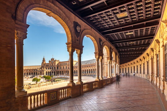 View of the Plaza de Espa&ntilde;a in Seville at sunset, on a spring day