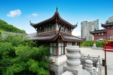 The ancient architecture of Huanghelou Park, Wuhan, China. - 768615379