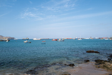 vue sur le port de Mindelo sur l'île de Saint Vincent au Cap Vert en Afrique occidentale