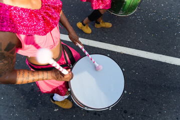 Percussionist musicians are seen playing during Fuzue, pre carnival in the city of Salvador, Bahia. - obrazy, fototapety, plakaty