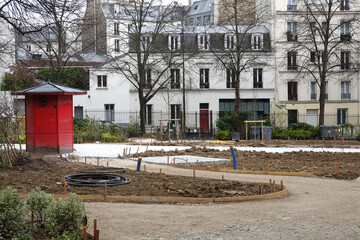 Square Parisien en réfection et rénovation