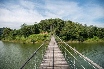THAILAND PHETCHABURI KEANG KRACHAN DAM LAKE © flu4022