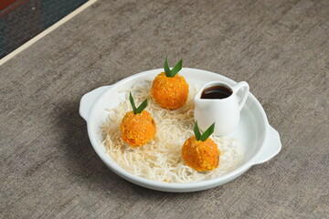 Cheese meatball with mozzarella cheese