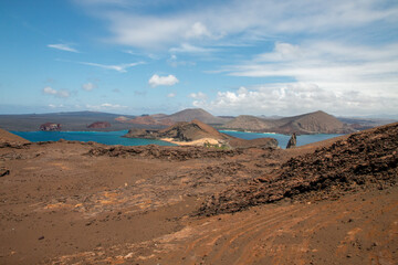 Vista panorámica desde lo alto del volcán de Isla Bartolomé, Galápagos