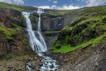 The magnificent Seljalandsfoss waterfall in Iceland. Location: Seljalandsfoss waterfall, part of the Seljalandsa river, Iceland, Europe