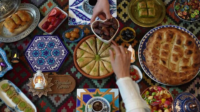Muslim Family at Traditional Ramadan Iftar Table. Eid al-Fitr Celebrations, Eid Mubarak Concept Video, &Uuml;sk&uuml;dar Istanbul, Turkey (Turkey)