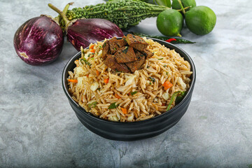 Stir fried rice with beef